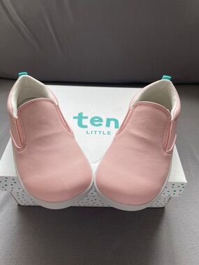 NEW - Ten Little Shoe / Everyday Slip-On / Size: 10.5